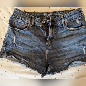 Levi's Denizen denim shorts